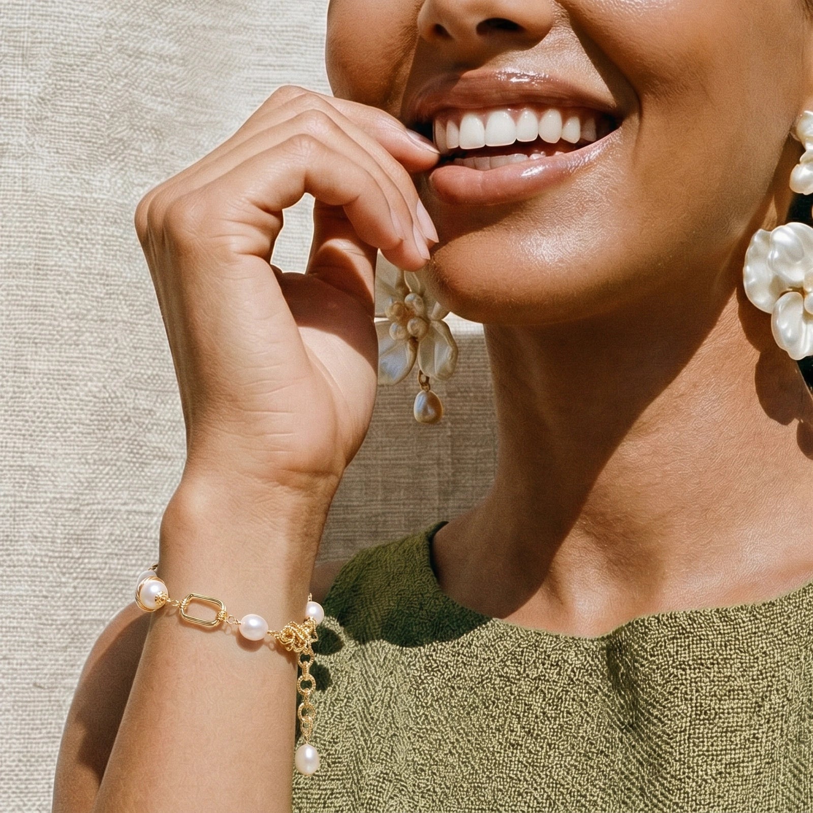 Golden Pearl Chain Bracelet | Mrs.MaryMack