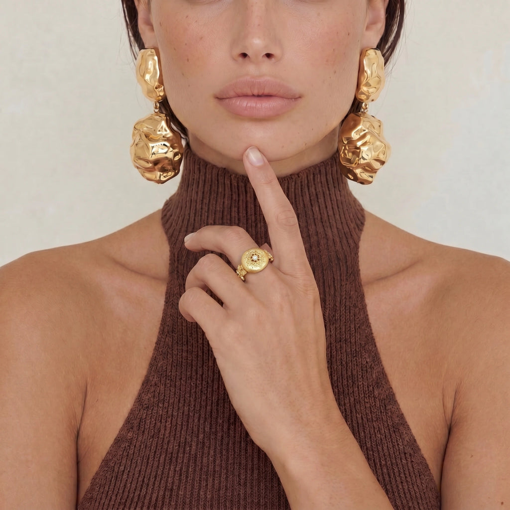 Vintage Medallion Ring | Mrs.MaryMack