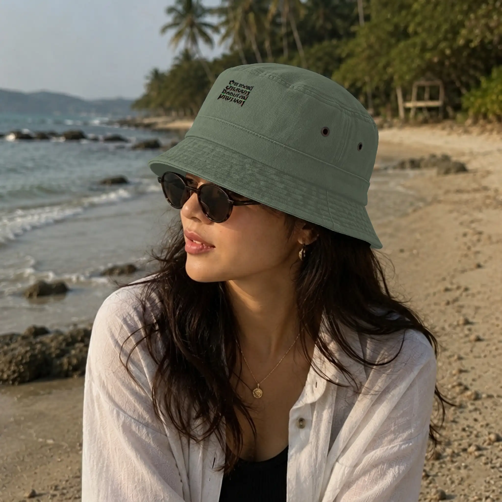 bucket hat